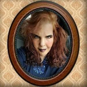 Meet your Posher, Jacqueline